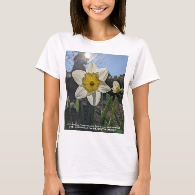 Camiseta Feliz Día de la Madre 2023 por RoseWrites T-Shirt (Anverso)