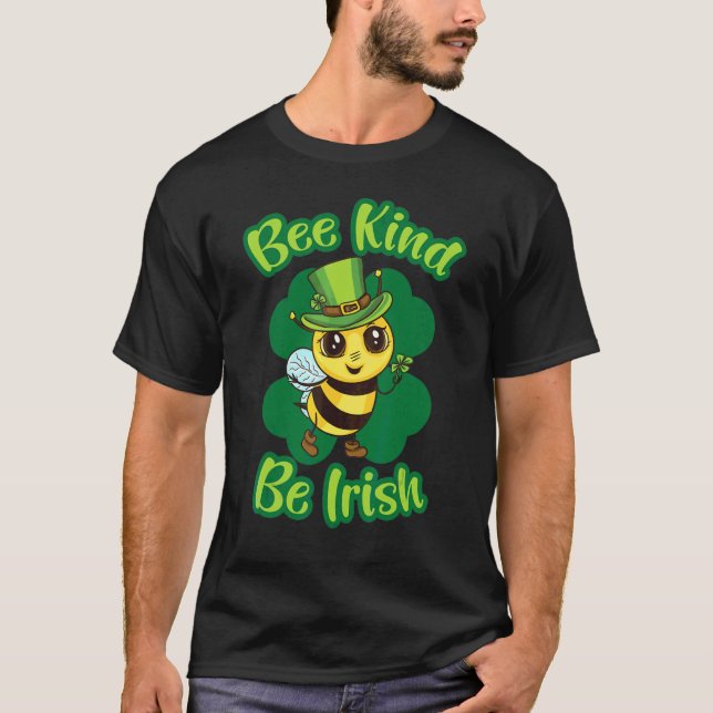 Camiseta Feliz Día de San Patricio, amigos de Shamrock (Anverso)