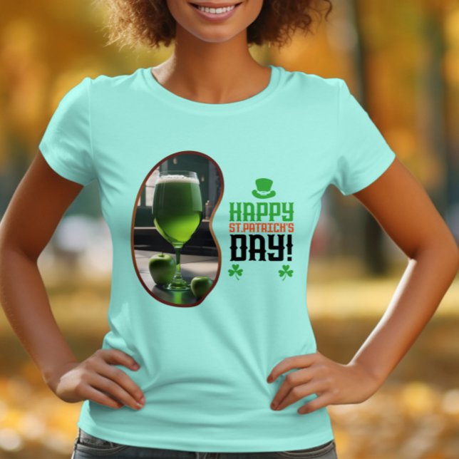 Camiseta ¡Feliz Día de San Patricio! - Cerveza verde y aleg (Subido por el creador)