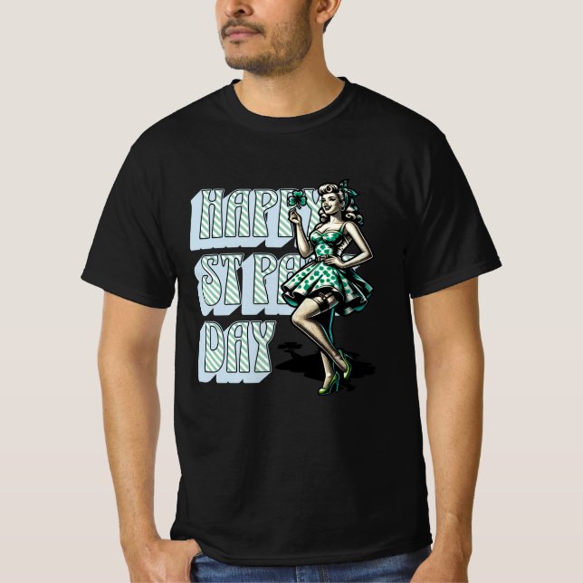 Camiseta Feliz Día de San Patricio Chica Pinup con Shamrock (Anverso)