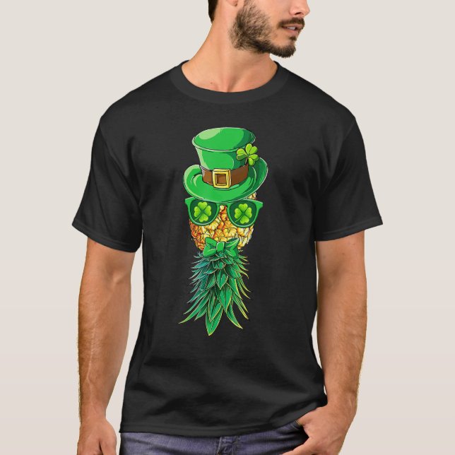 Camiseta Feliz Día de San Patricio Máscara al revés de piña (Anverso)