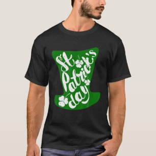 Camiseta Feliz Día de San Patrón Irlandés Gracioso Bebiendo