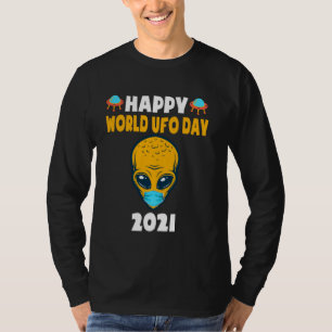 Camiseta Feliz Día Ufo 2021 Cabeza Alien Cute con Máscara K