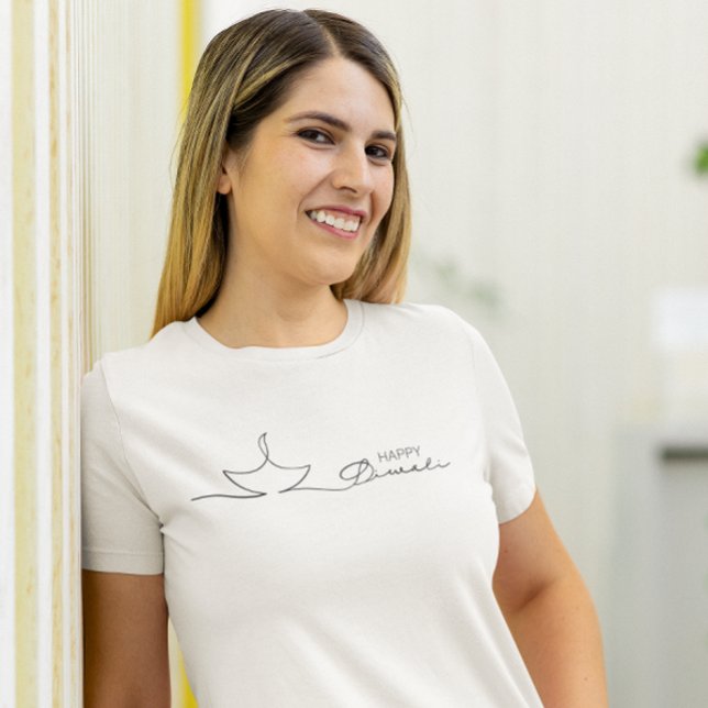 Camiseta Feliz Diwali minimalista de un liner (Subido por el creador)