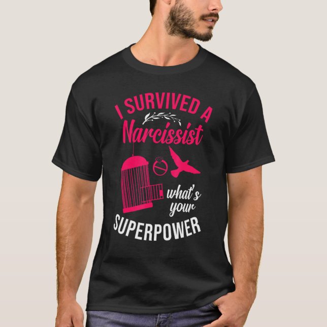 Camiseta Feliz Fiesta de divorcio sobreviví a un narcisista (Anverso)