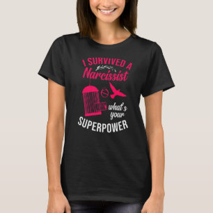 Camiseta Feliz Fiesta de divorcio sobreviví a un narcisista
