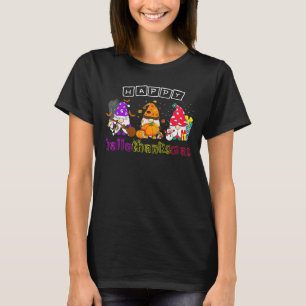 Camiseta Feliz Hallothanksmas Cute Gnomes Witch Santa Hat P