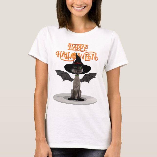 Camiseta Feliz Halloween. Gato con alas y gorra de bruja (Anverso)
