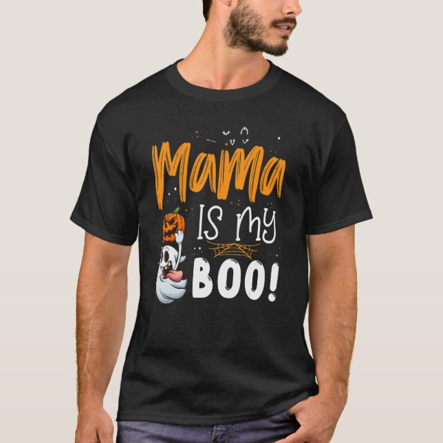 Camiseta Feliz Halloween Mamá es mi novio familiar (Anverso)