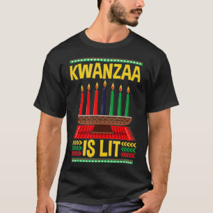 Camiseta Feliz Kwanzaa es una divertida vela afroamericana