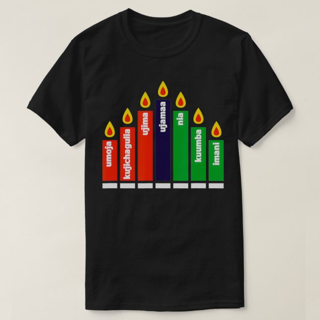 Camiseta Feliz Kwanzaa Kinara Velas afroamericanas Holi (Diseño del anverso)