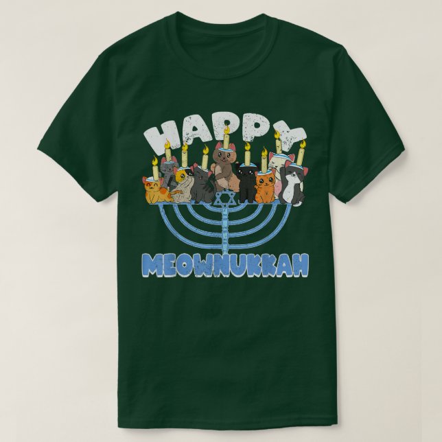 Camiseta Feliz Meownukkah gatos en Menorah por Hanukkah Cha (Diseño del anverso)