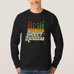 Camiseta Feliz orgullo africano de Kwanzaa mujer negra siet