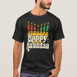 Camiseta Feliz orgullo africano de Kwanzaa mujer negra siet