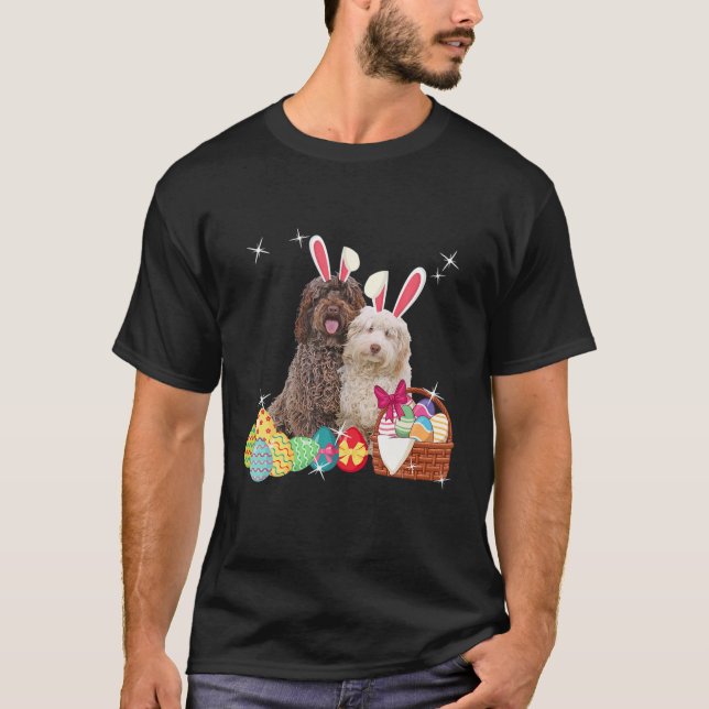 Camiseta Feliz Pascua Tres Cockapoo Usando Perro De Areja C (Anverso)