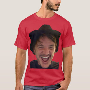 Camiseta feliz pedro pascal 3