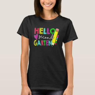 Camiseta Feliz primer día a estudiante de segundo grado