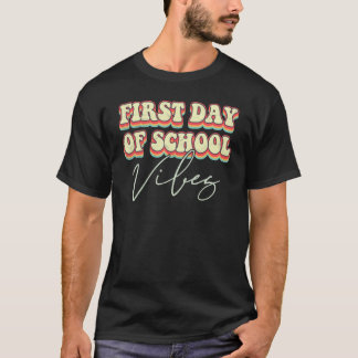 Camiseta Feliz Primer Día De Escuela Vibra De Regreso A La