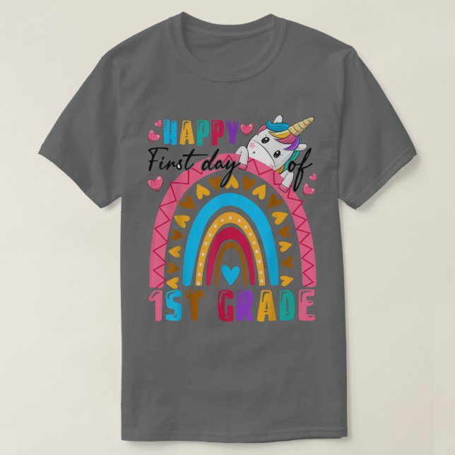 Camiseta Feliz Primer Día De Regreso Al Arcoiris Unicornio  (Diseño del anverso)