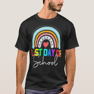 Camiseta Feliz Último Día de Escuela Maestro Estudiante Gra