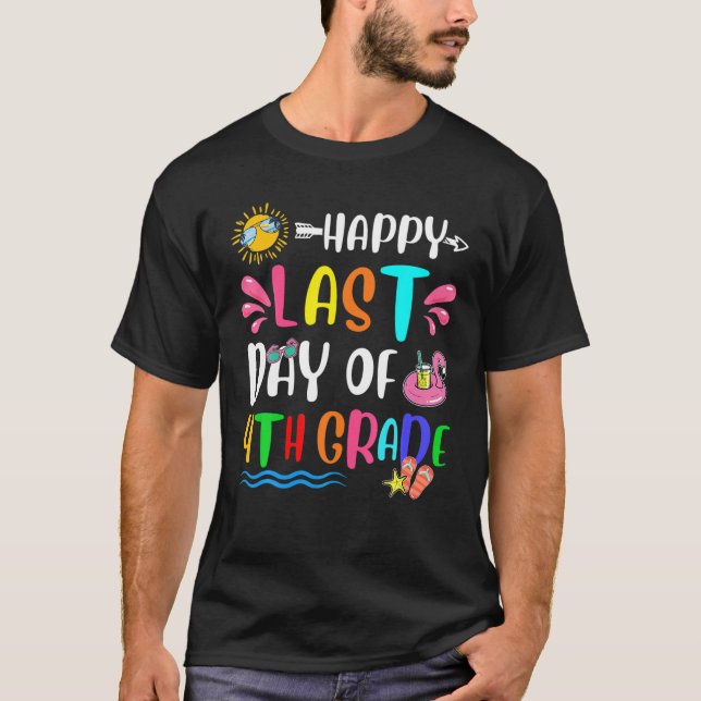 Camiseta Feliz Último Día De Escuela Niño De Cuarto Grado D (Anverso)
