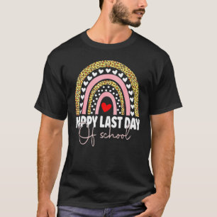 Camiseta Feliz Último Día De Graduación Escolar De Estudian