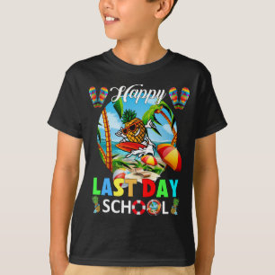 Camiseta Feliz Último Día De Graduación Escolar De Estudian