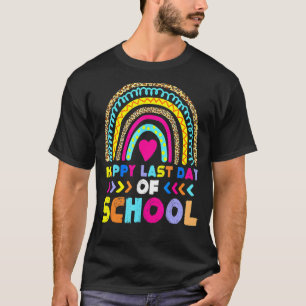 Camiseta Feliz Último Día De Graduación Escolar De Estudian