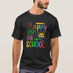 Camiseta Feliz Último Día De Graduación Escolar De Estudian