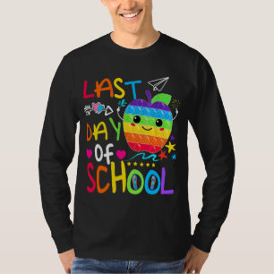 Camiseta Feliz Último Día De Graduación Escolar Para Maestr