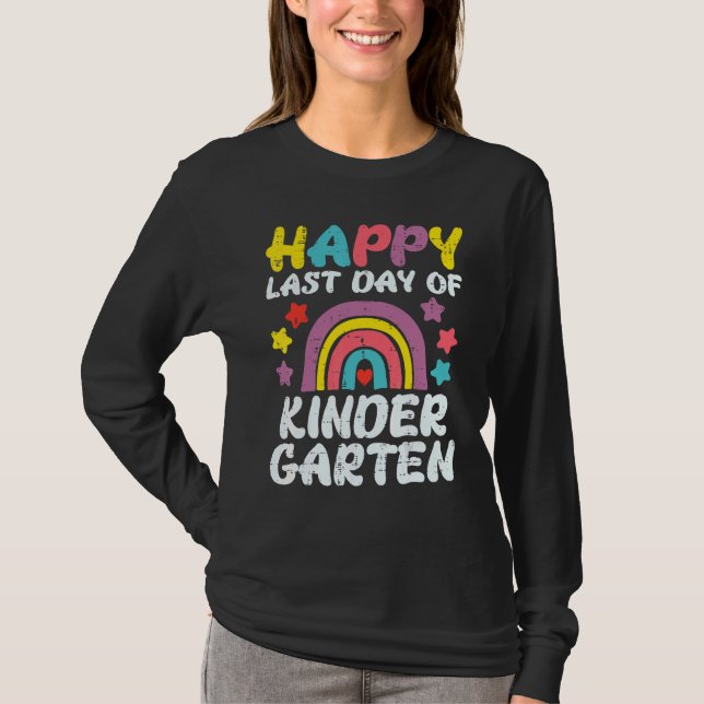 Camiseta Feliz último día de kindergarten niño profesor de  (Anverso)