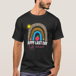 Camiseta Feliz Último Día De La Escuela Estudiantes Y Enseñ
