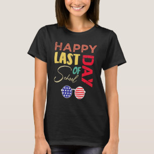 Camiseta Feliz Último Día De La Escuela La Bandera Estadoun