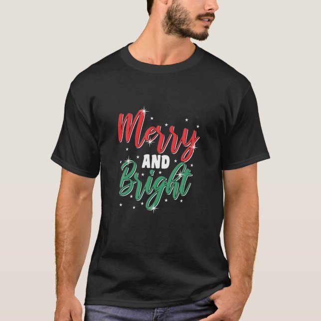 Camiseta Feliz Y Brillante Increíble Navidad Familiar (Anverso)