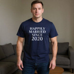 Camiseta Felizmente Casados Desde Parejas Personalizadas