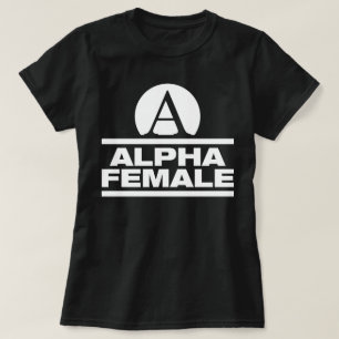 Camiseta femenina alfa del lema de la aptitud del