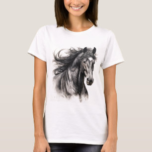 Camiseta femenina con un caballo negro en huelga
