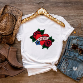 Camiseta femenina de tatuaje de mamá vieja