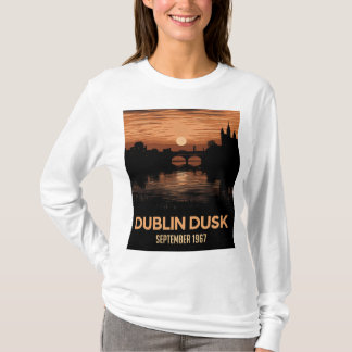 Camiseta femenina Dublin Dusk | Arte de viaje a Ir