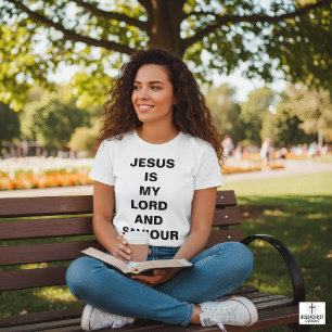 Camiseta femenina "Jesús es mi Señor y salvador"