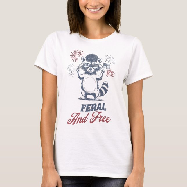 Camiseta Feral Y Gratuito Raccoon Patriótico 4 De Julio (Anverso)