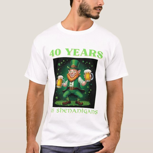 Camiseta Festive Saint Patrick's 40th Birthday Fabulous (Anverso)