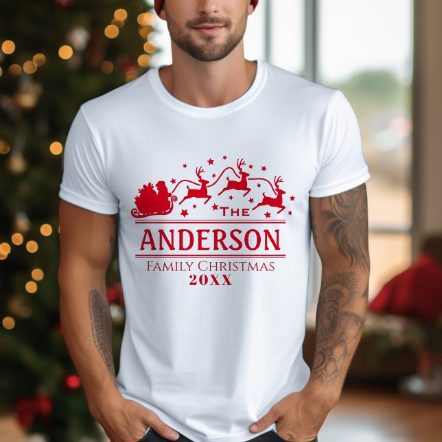 Camiseta Festividad de nombre de familia de Navidades perso (Personalized Christmas Family Name Holiday T-Shirt)