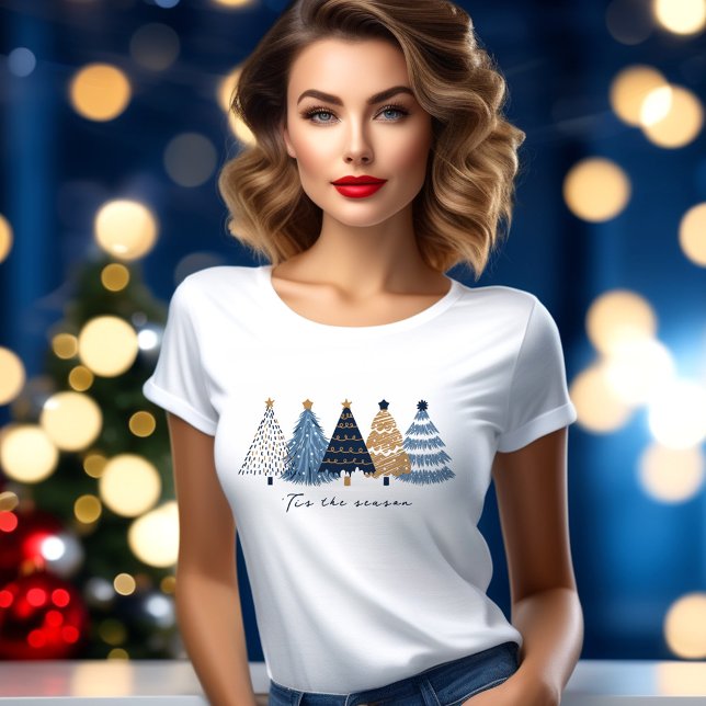 Camiseta Festividad en los árboles azules de la marina, Nav (Navy Blue Trees Modern Simple Christmas Holiday T-Shirt)