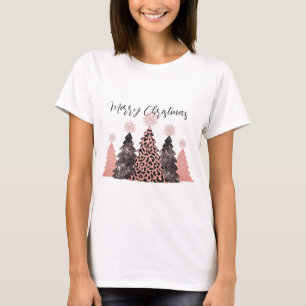 Camiseta Festividades en árboles navideños rosados y moras