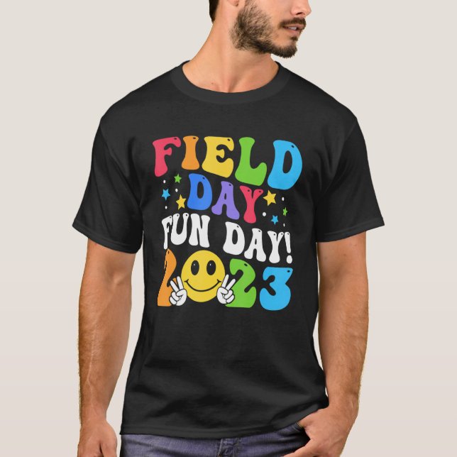 Camiseta Field Day Fun Day 2023 Groovy Hippie School Sports (Anverso)
