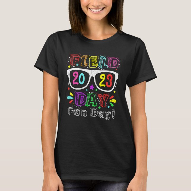Camiseta Field Day Fun Day 2023 Groovy School Trip Teacher  (Anverso)