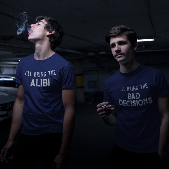 Camiseta Fiesta de bodas "Traeré las malas decisiones" (Subido por el creador)