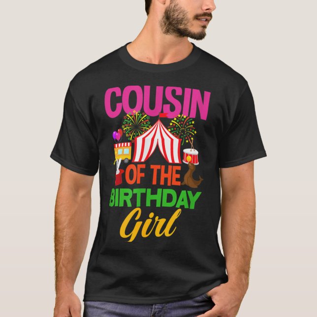 Camiseta Fiesta de Carnaval Prima de la Cumpleañera (Anverso)
