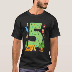 Camiseta Fiesta de cumpleaños 5 años de camping en el patio
